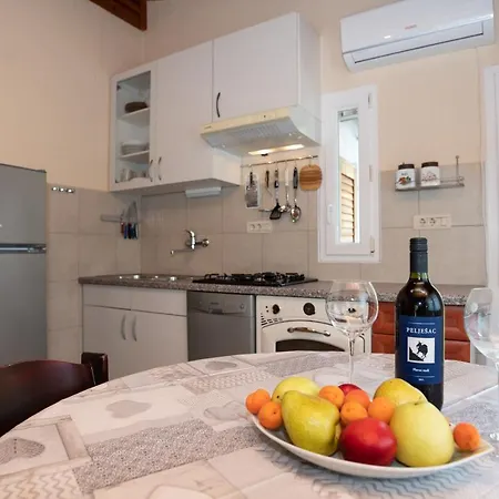 Holiday home Idyllic House For Two *