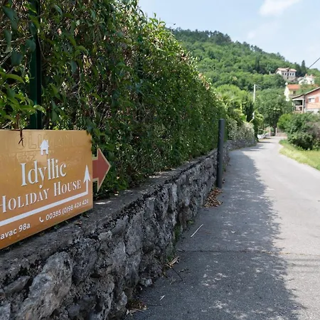 Idyllic House For Two *