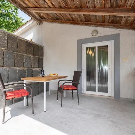 Idyllic House For Two Holiday home