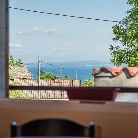 Idyllic House For Two