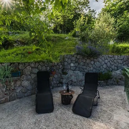 Idyllic House For Two *